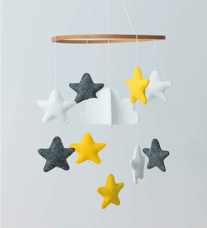 Wood Hanging Rotating Toy Baby Musical Crib Mobile for Bed Crib Toys Manufacturer Nursery Decor Felt Animal Unisex Acccepted